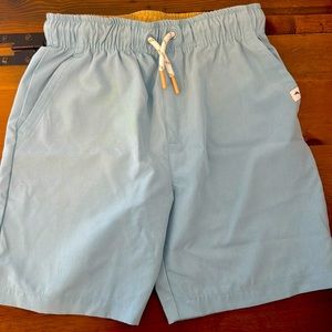 Tommy Bahamas boys athletic shorts 7/8
